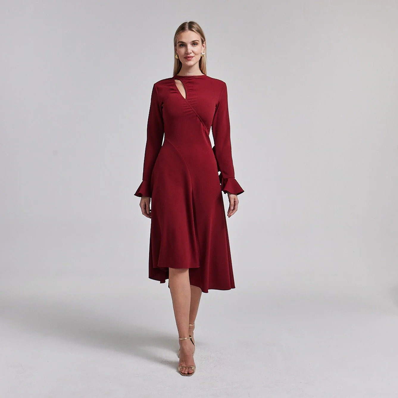 Dark Red Gathered Chest Crepe Midi Dress - Image 4