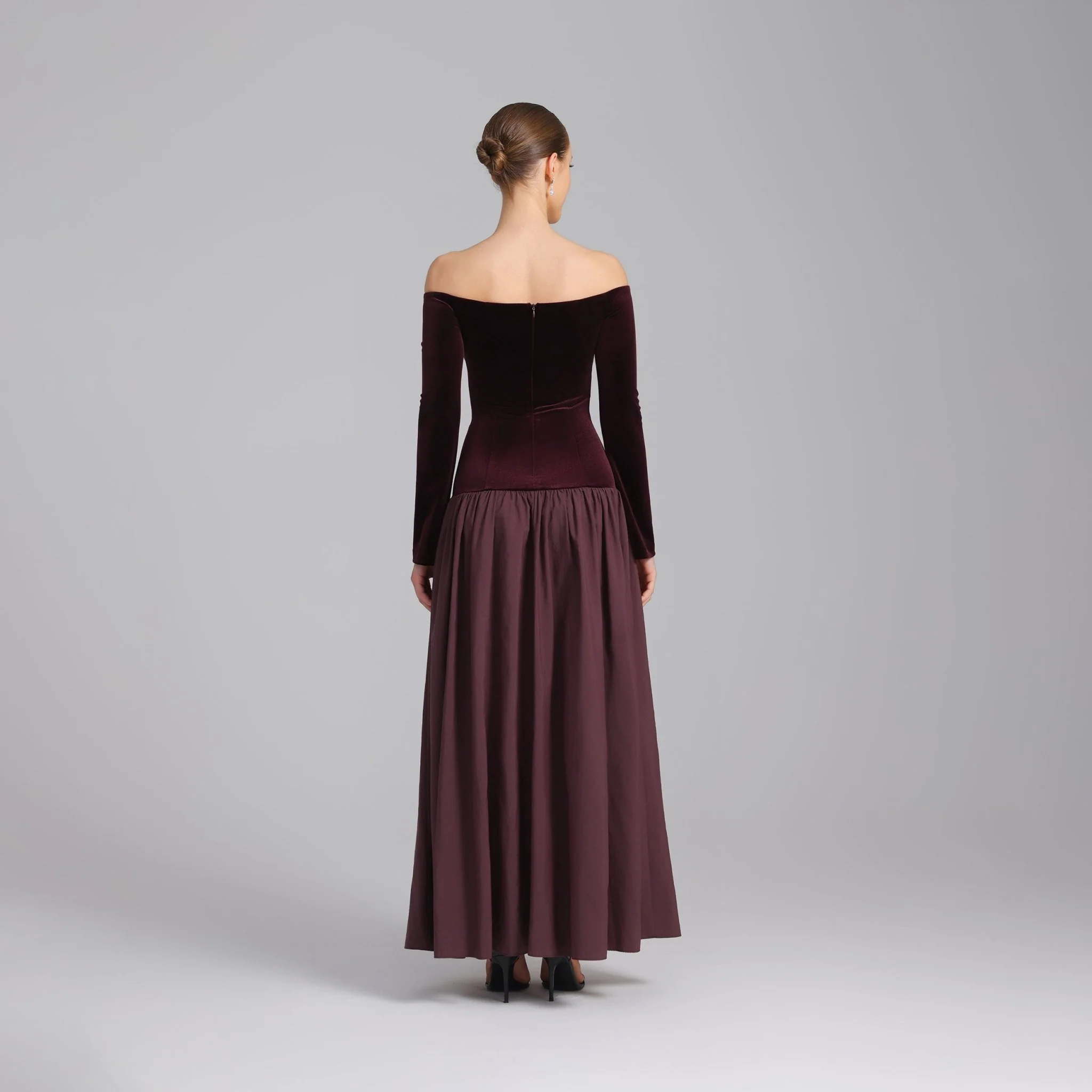 Burgundy Dropped Shoulder A-line Velvet-Taffeta Dress - Image 4