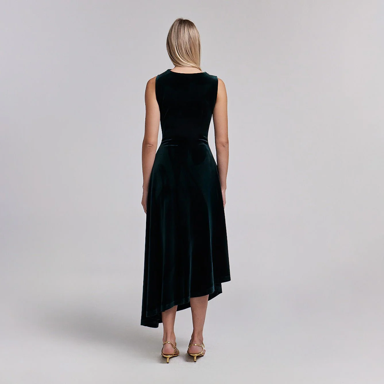Green Velvet Midi Dress With Asymmetric Skirt - Image 3
