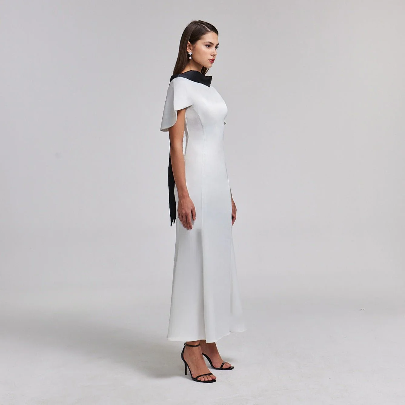 Satin Contrast Cape-Sleeve Dress with Back Tie Detail - Image 3